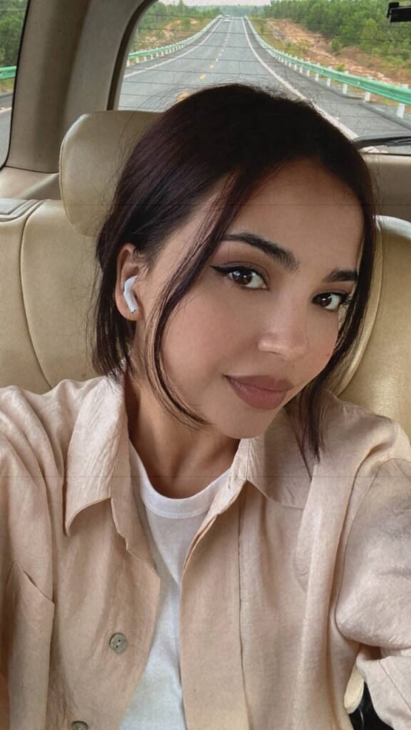 Mari Wilson_667